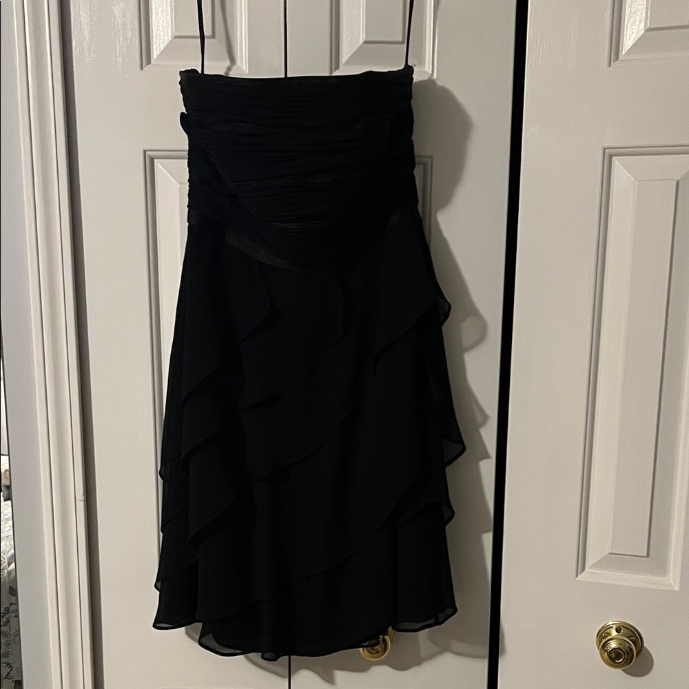 Elegant Black Strapless Dress